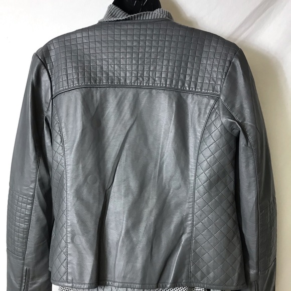 Nice leather jacket size medium - Picture 9 of 10